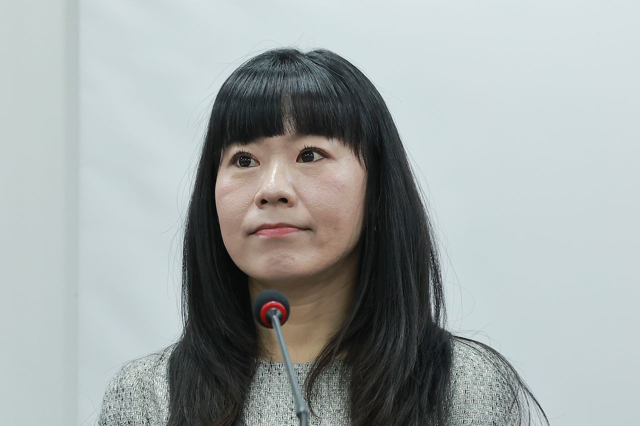 김보람 국민의힘공천관리위원이 지난 20일 서울 여의도 국민의힘 중앙당사에서 열린 제9회 전국동시지방선거 중앙당 공관위 제1차 회의에 참석해 있다. 연합뉴스