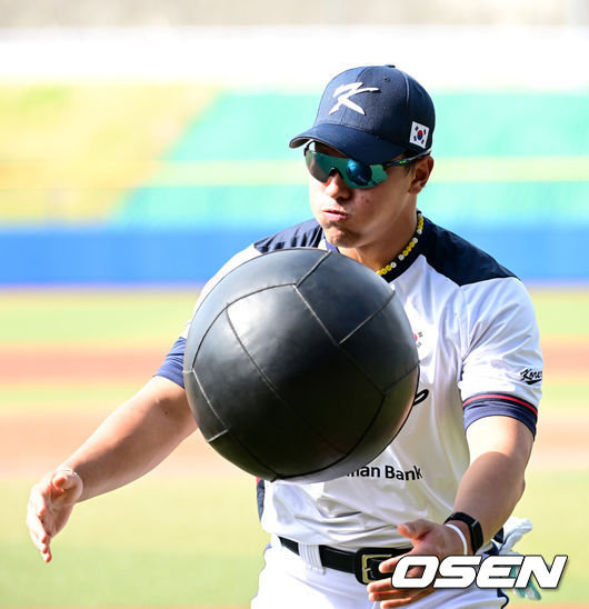 [OSEN=최규한 기자] 야구 대표팀 안현민. 2026.02.23 / dreamer@osen.co.kr