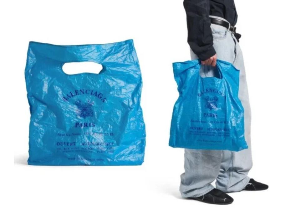 발렌시아가 홈페이지 캡쳐