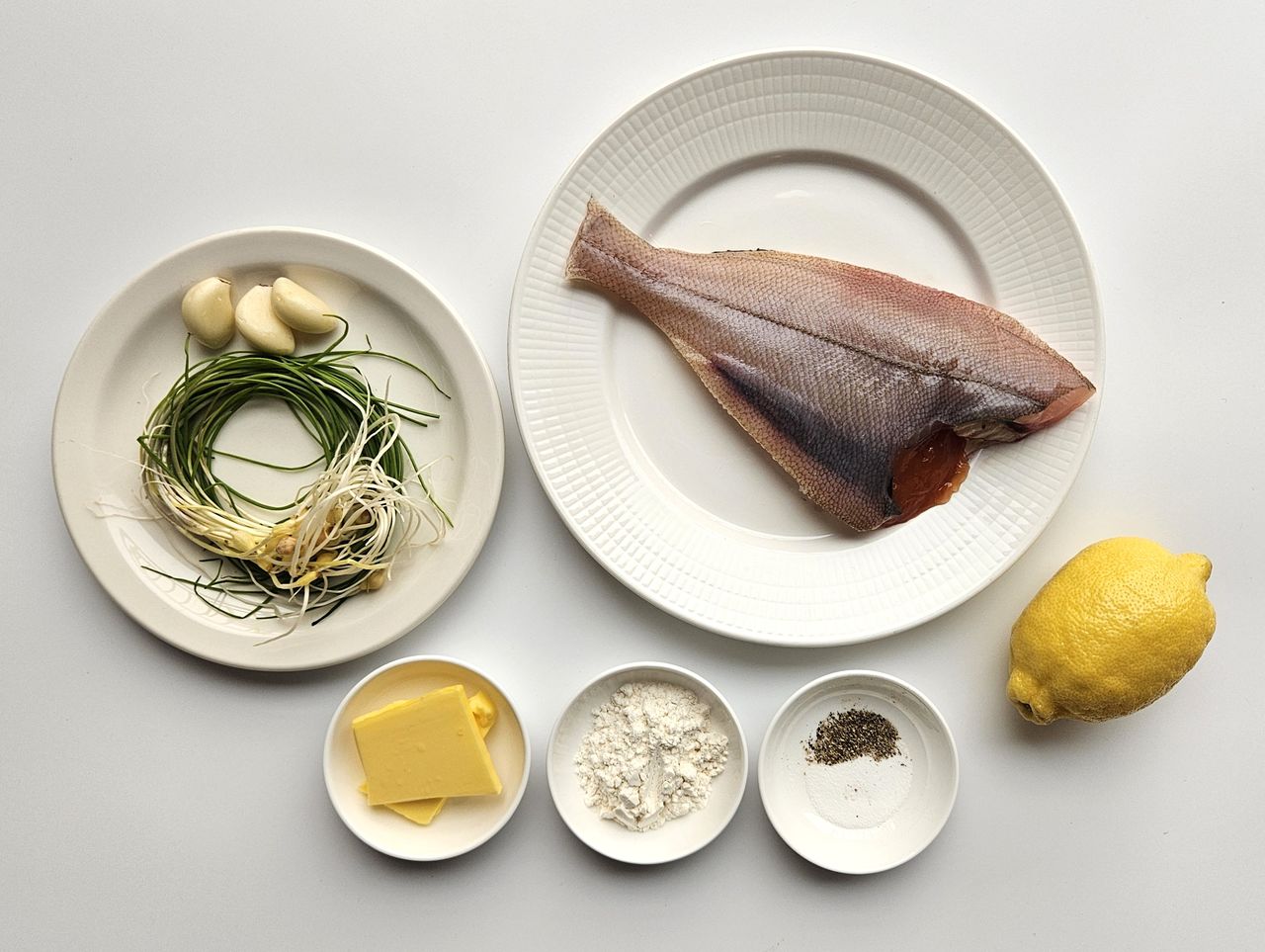 가자미 달래버터구이의 재료. 사진 신혜원