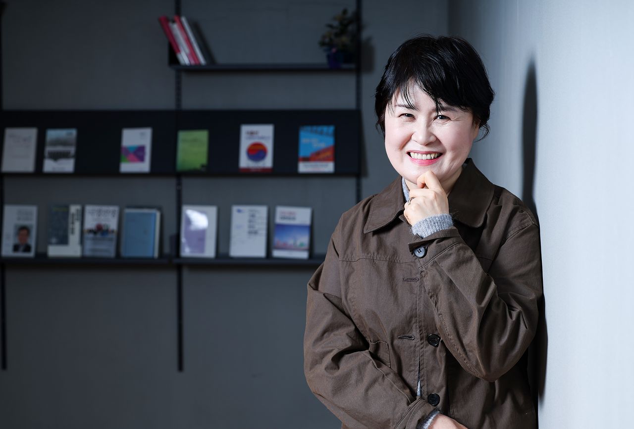 정남순 직업상담사가 3서울 상암동 중앙일보 본사에서 인터뷰하고 있다. 우상조 기자