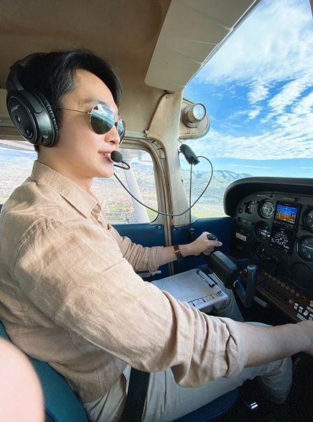 미국 샌프란시스코에서 항공기 조종사 훈련에 매진했던 2019년 모습.