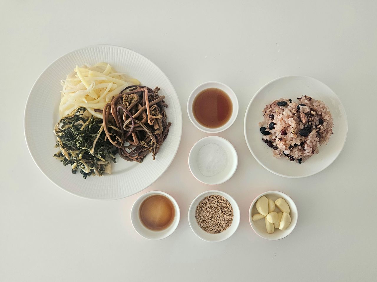 오곡나물김밥의 재료. 사진 신혜원