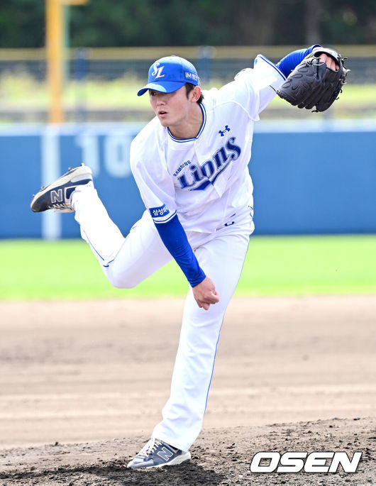 [OSEN=오키나와(일본), 최규한 기자] 프로야구 삼성 라이온즈가 1일 일본 오키나와 온나손 아카마구장에서 스프링 캠프를 차리고 구슬땀을 흘렸다.삼성은 이번 2차 캠프에서 훈련 뿐 아니라 대표팀, 국내 팀들과 연습경기를 통해 전력을 가다듬을 예정이다.삼성 아시아쿼터 미야지 유라가 라이브 피칭을 펼치고 있다. 2026.03.01 / dreamer@osen.co.kr