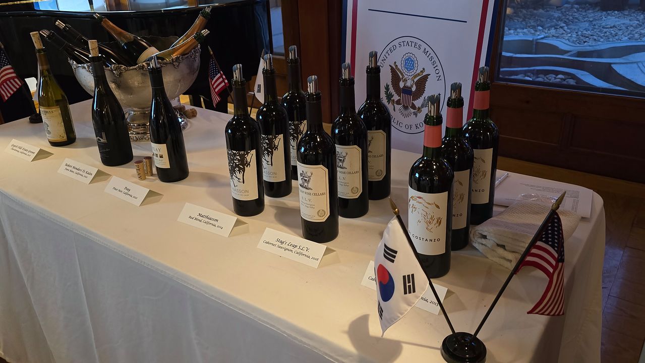 지난달 26일 서울 중구 주한 미국대사관에서 열린 미국 캘리포니아 나파밸리 와인 시음 행사. 노유림 기자