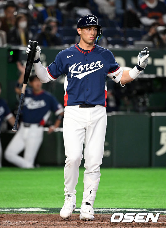 [OSEN=도쿄(일본), 손용호 기자] 7일 일본 도쿄돔에서 2026 월드베이스볼클래식(WBC) 조별리그 C조 대한민국과 일본의 경기가열렸다. 5회초 2사에서 한국 위트컴이 삼진으로 물러나고 있다. 2026.03.07/spjj@osen.co.kr