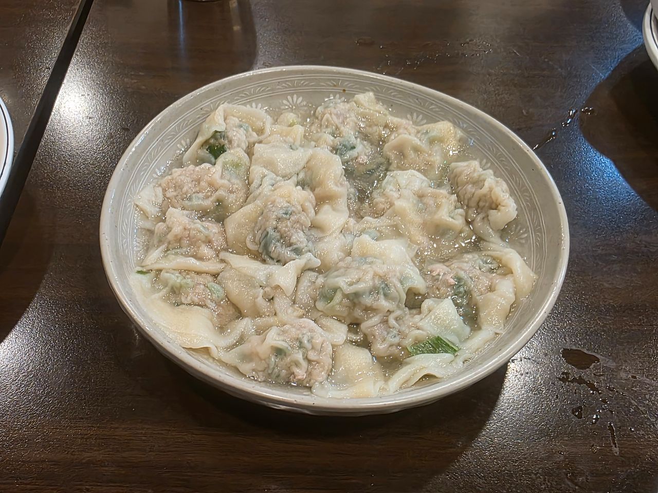 물만두. 사진 송원섭 기자