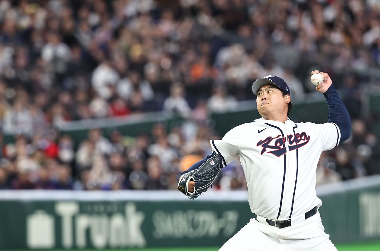 대만전에서 역투하는 류현진. 연합뉴스