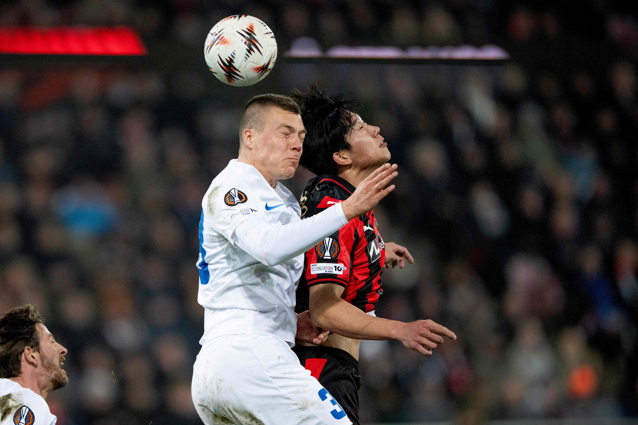 공격 가담 능력이 뛰어난 미트윌란 수비수 이한범(오른쪽). AFP=연합뉴스