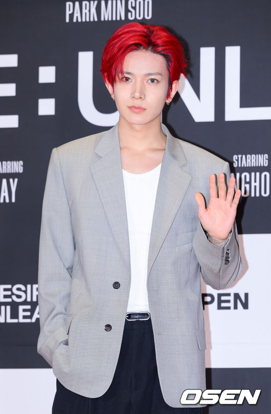 [OSEN=이대선 기자] 11일 오후 서울 메가박스 코엑스에서 그룹 엔하이븐의 미니 6집 ‘DESIRE : UNLEASH’의 콘셉트 시네마(DESIRE Concept Cinema) 프리미어 이벤트가 열렸다.엔하이픈은 내달 5일 미니 6집 ‘DESIRE : UNLEASH’로 7개월만에 컴백한다. ‘DESIRE : UNLEASH’는 사랑하는 너에게 느끼는 욕망을 엔하이픈만의 감정으로 전달하는 스토리를 담은 앨범이다.엔하이픈 희승이 레드카펫을 밟고 있다. 2025.05.11 /sunday@osen.co.kr