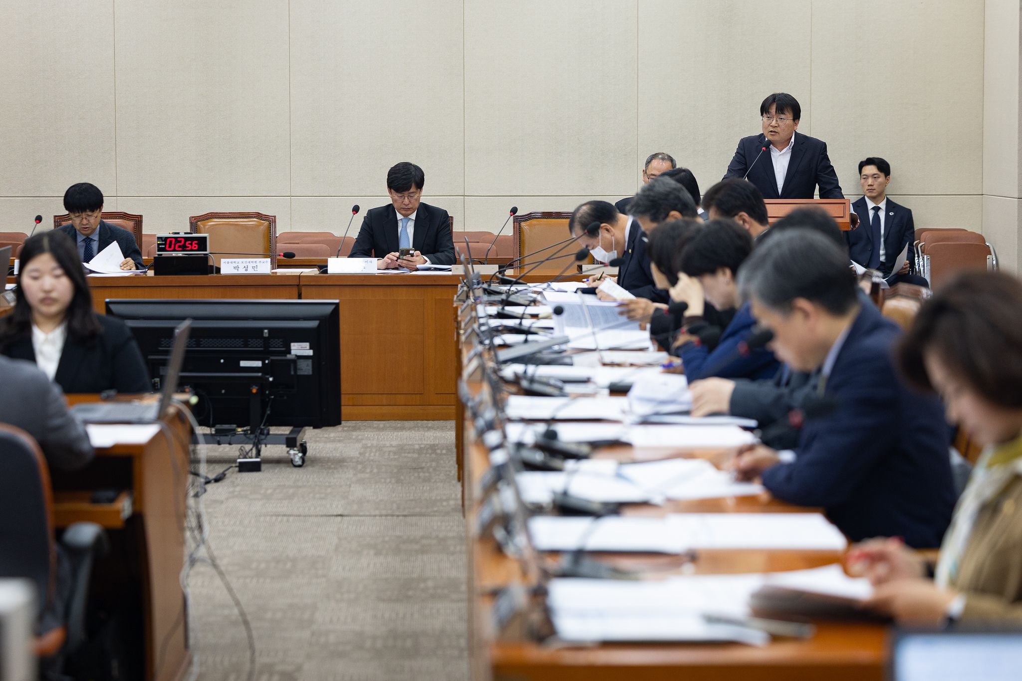 박성민 서울대 보건대학원 교수가 10일 국회 보건복지위원회에서 열린 환자기본법안 등에 대한 공청회에서 진술하고 있다. 뉴스1