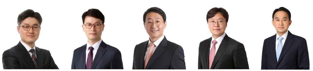 왼쪽부터 고일광 전기철 송길대 박성호 이원호 변호사