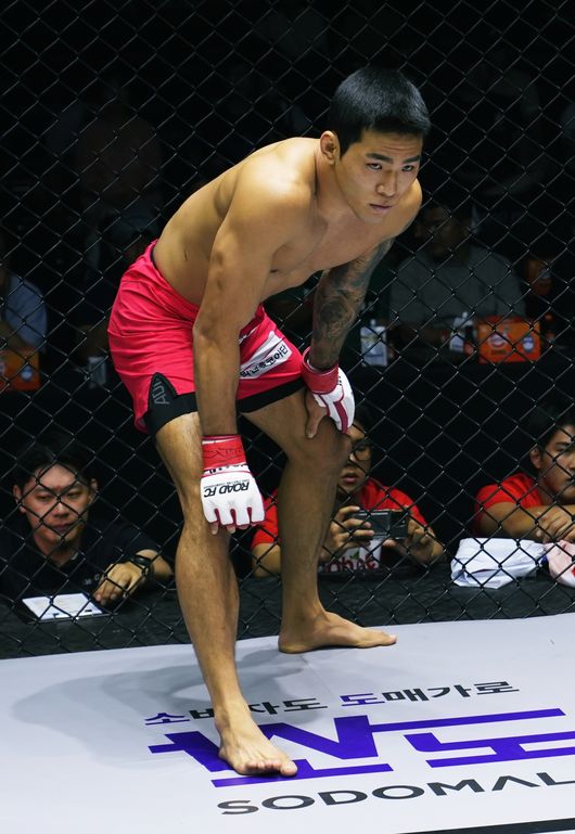 라이트급으로 돌아온‘로드FC최연소 챔피언’박시원. / 로드FC