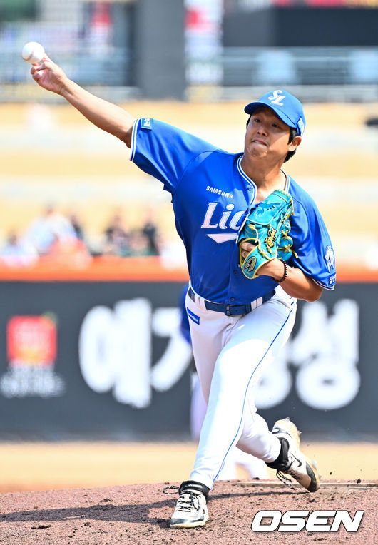 [OSEN=대전, 민경훈 기자] 12일 대전 한화생명볼파크에서 2026 신한 SOL KBO리그 시범경기 한화 이글스와 삼성 라이온즈의 경기가 열렸다.시범경기는오늘(12일)부터오는 24일까지 진행되며, 각 팀이 12경기씩 치러 총 60경기가 펼쳐진다.삼성 선발 양창섭이 마운드 위에서 힘차게 공을 뿌리고 있다.  2026.03.12 /rumi@osen.co.kr