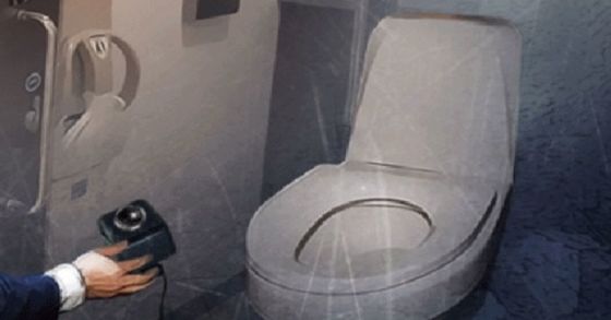 화장실에 몰카를 설치하는 이미지. 연합뉴스