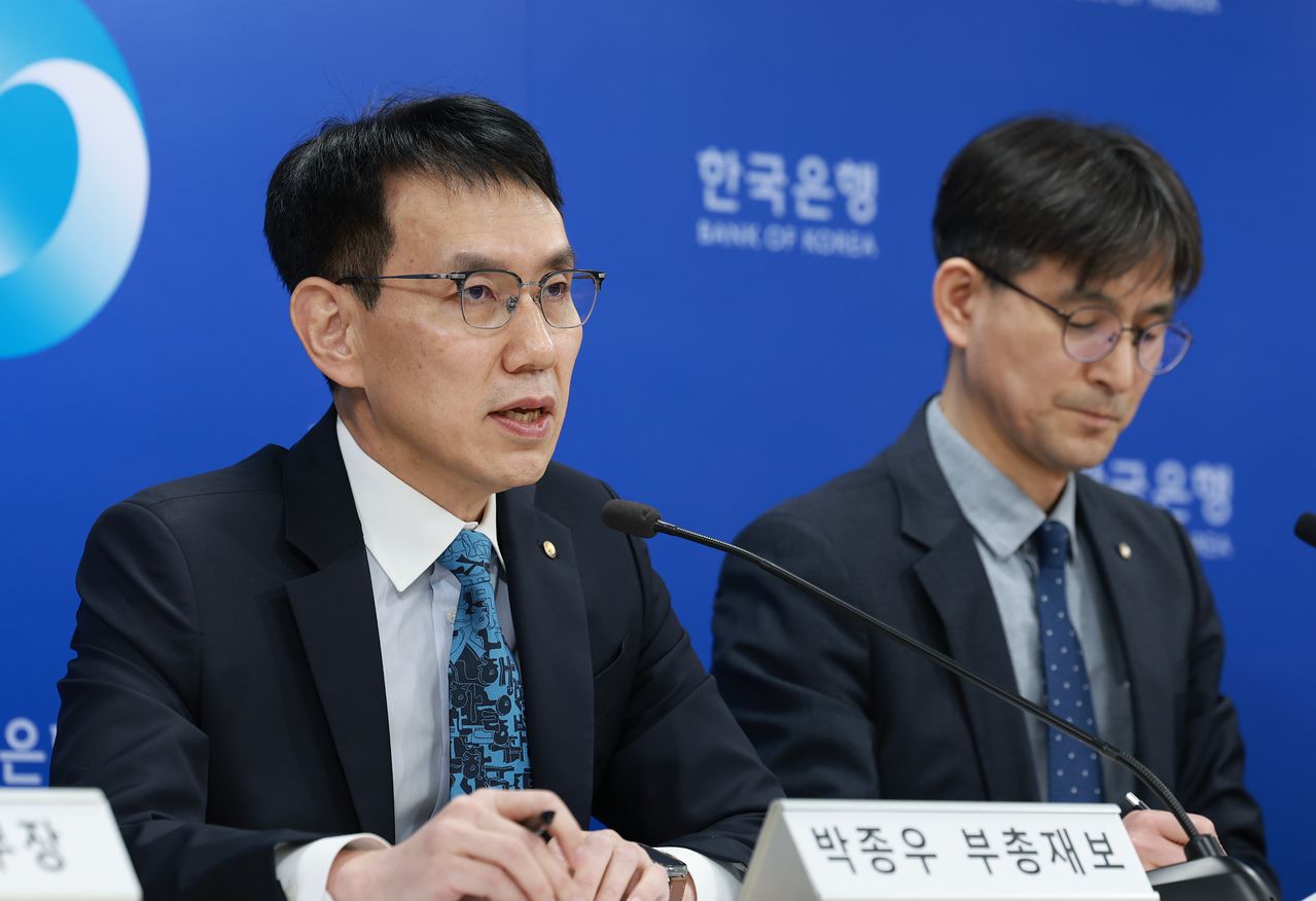 박종우 한국은행 부총재보가 12일 오전 서울 중구 한은에서 열린 통화신용정책보고서 기자설명회에서 발언하고 있다. 한국은행