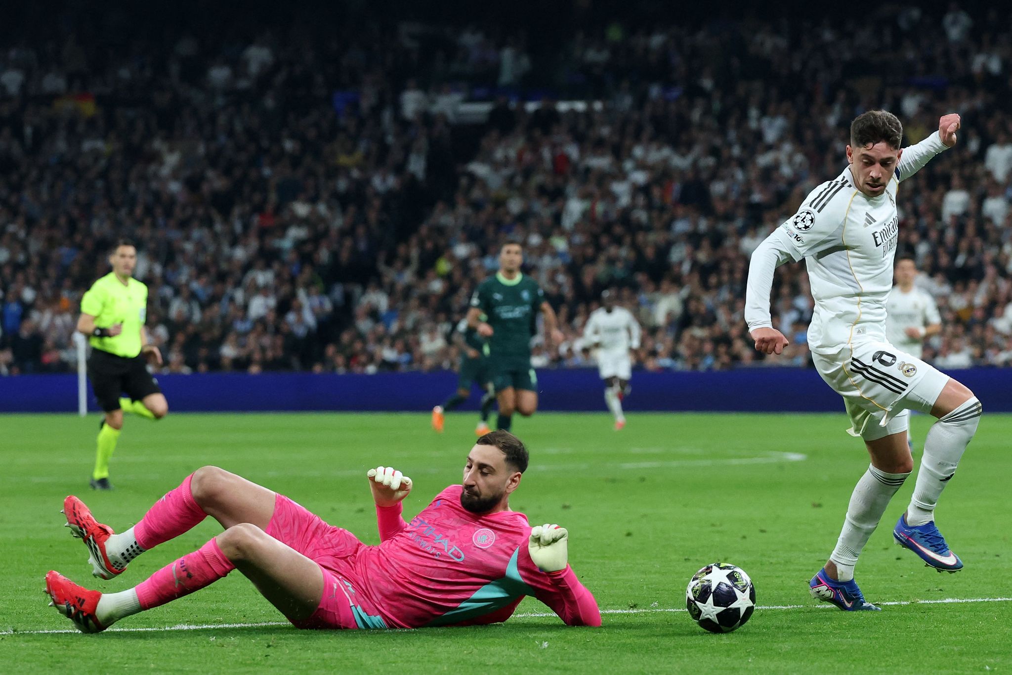 맨시티를 무너뜨린 발데르데(오른쪽). AFP=연합뉴스