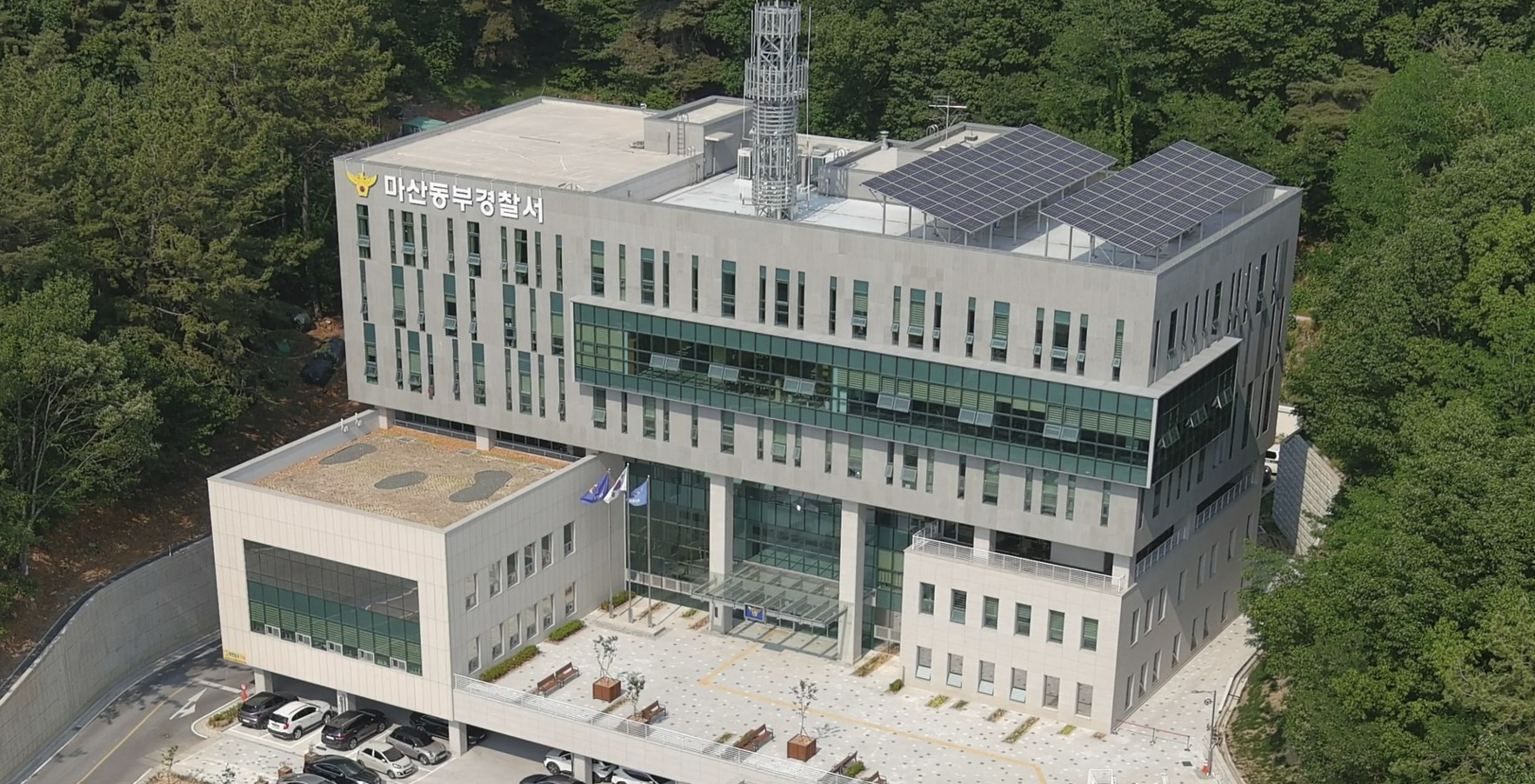 경남 창원시 마산동부경찰서 전경. 사진 마산동부경찰서