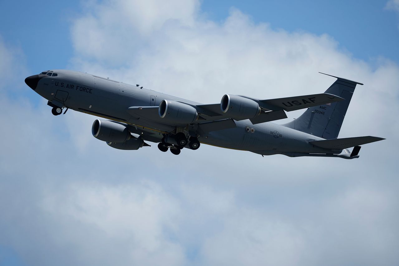 미 공군 KC-135 스트라토탱커 공중급유기. AP=연합뉴스