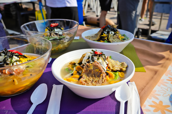 대전 칼국수 축제에 선보인 칼국수. 중앙포토