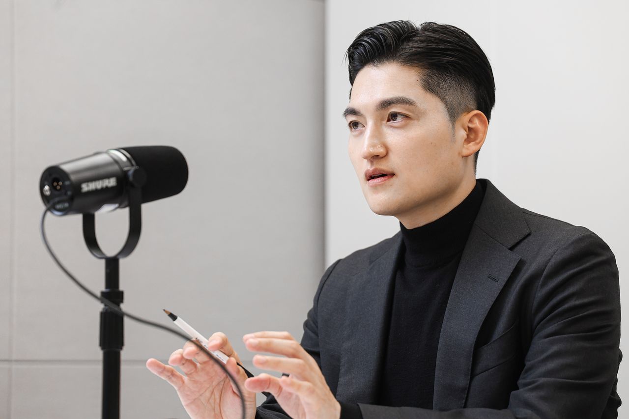 '뉴스페어링'에 출연한 남언호 법무법인 빈센트 대표변호사. 김경록 기자