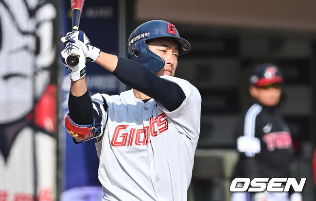 [OSEN=부산, 이석우 기자] 롯데 자이언츠 노진혁 088 2026.03.14 / foto0307@osen.co.kr