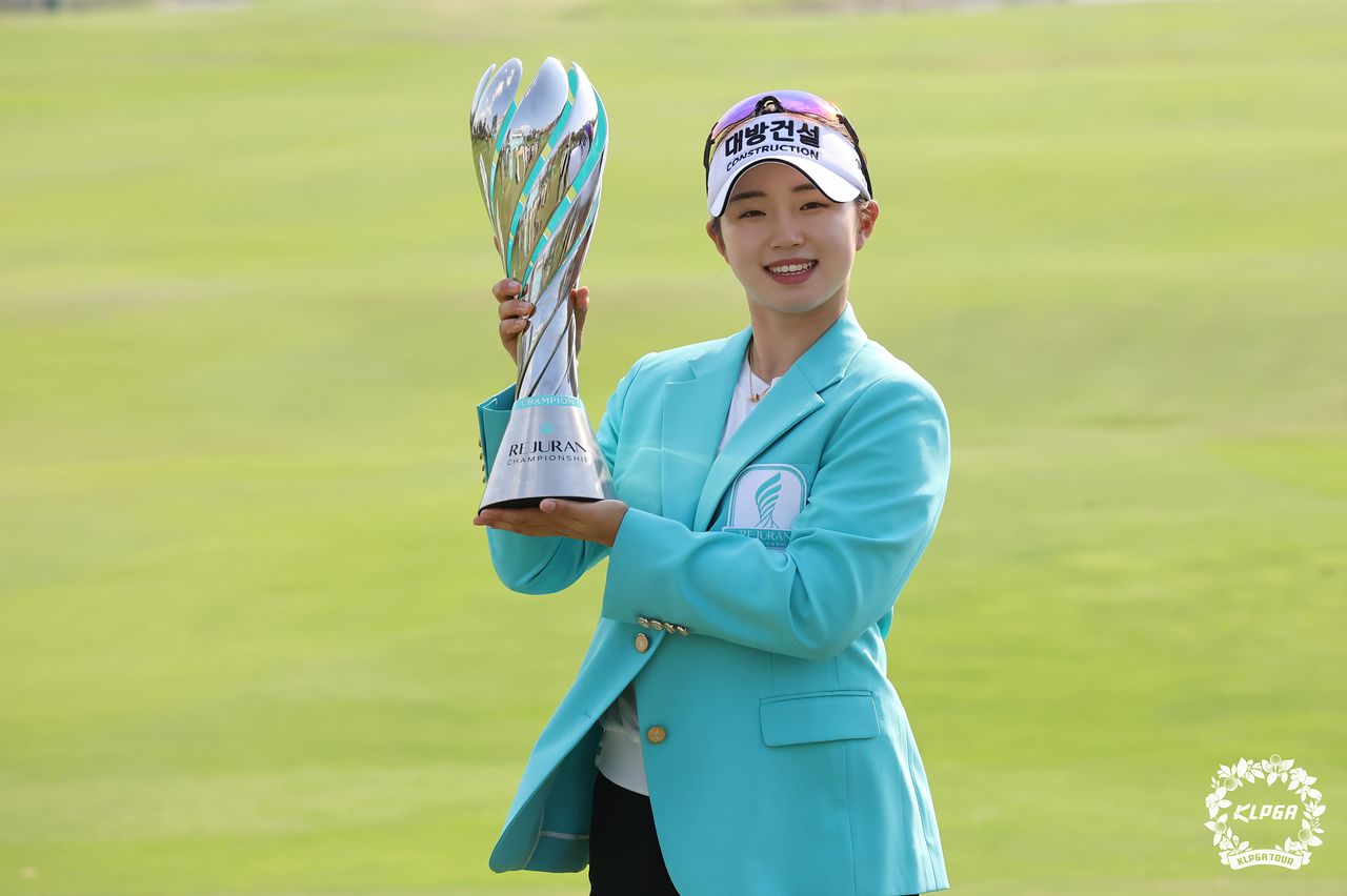 올 시즌 KLPGA 투어 개막전인 리쥬란 챔피언십에서 정상을 밟은 데뷔 5년차 임진영. 생애 마수걸이 우승이다. [사진 KLPGA]