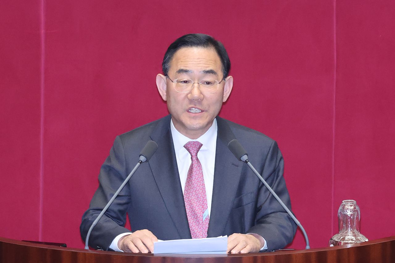 주호영 국회부의장이 12일 서울 여의도 국회에서 열린 제433회국회(임시회) 제1차 본회의에서 자유 발언을 하고 있다. 뉴스1