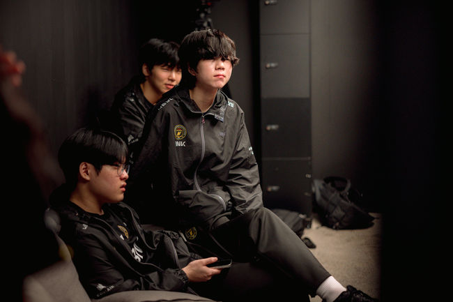 라이엇게임즈 플리커.