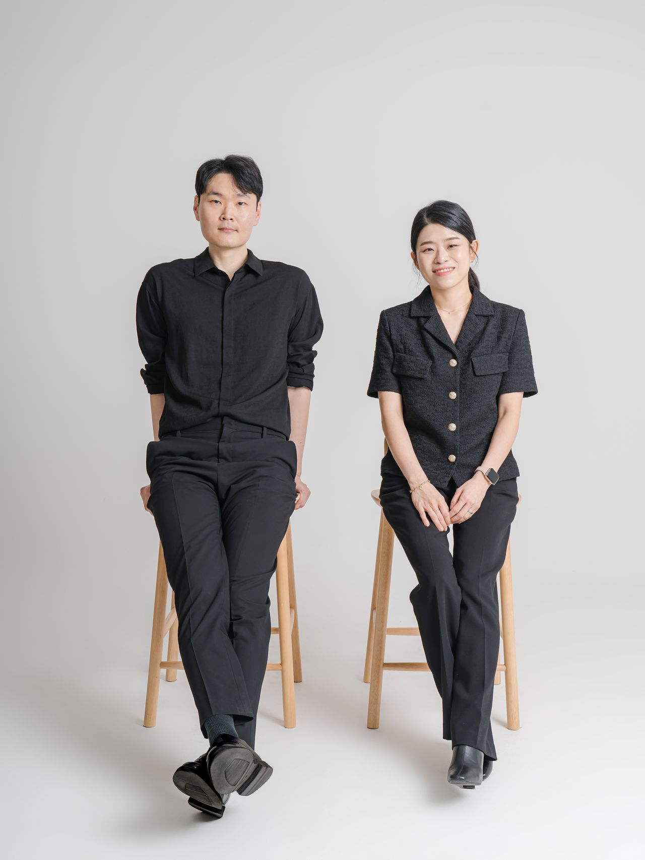 국립국악관현악단 상주작곡가 홍민웅(왼쪽), 손다혜. 이들은 오는 20일 1년간 작업한 신곡 ‘대적’, ‘귀로’ 등을 발표한다. 둘 다 20여분의 호흡이 긴 곡이다. [사진 국립국악관현악단]