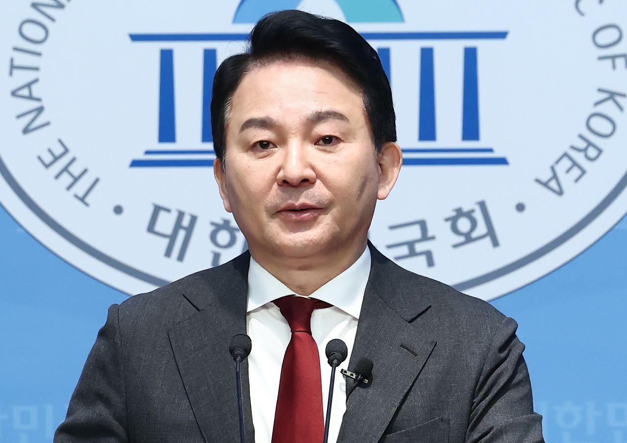 원희룡 전 국토교통부 장관이 지난해 2월 12일 오전 서울 여의도 국회 소통관에서 기자회견을 하고 있다. 뉴스1