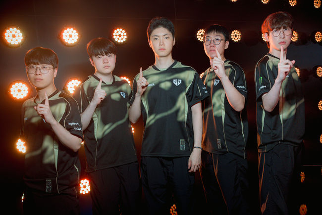 라이엇게임즈 플리커.