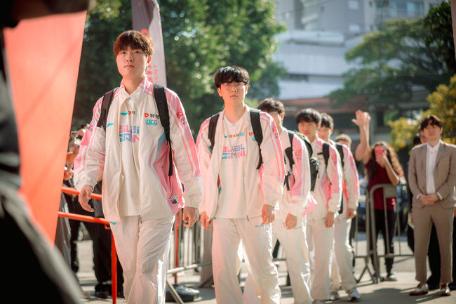 라이엇게임즈 플리커.