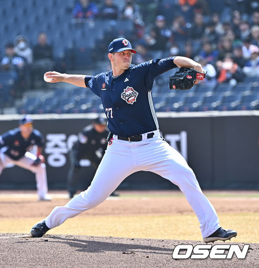 [OSEN=박준형 기자] 두산 플렉센/ soul1014@osen.co.kr