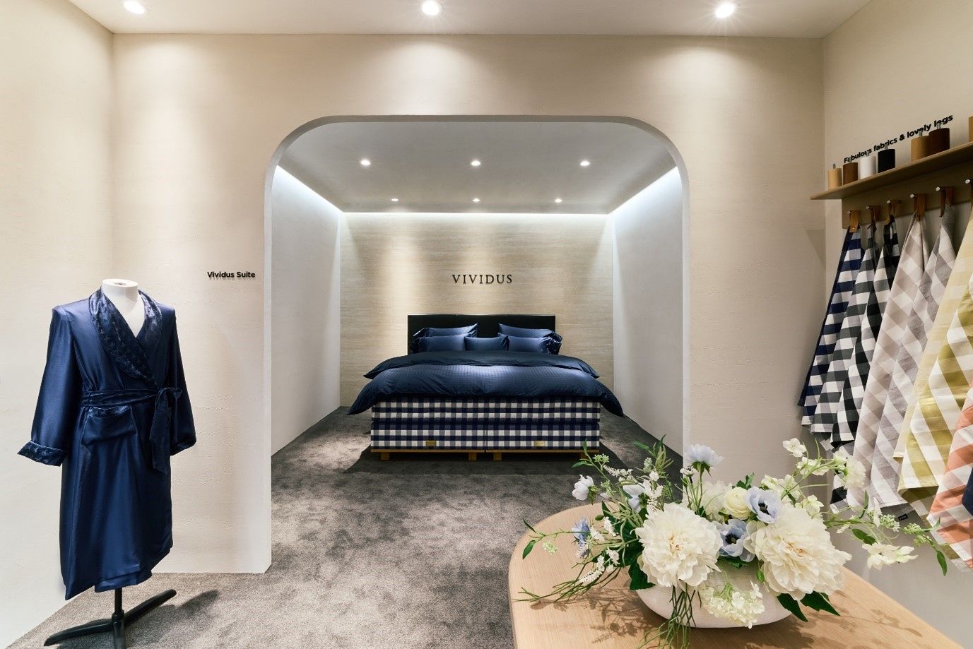 리뉴얼한 갤러리아 명품관 리뉴얼 매장 내 해스텐스 '비비더스 스위트'