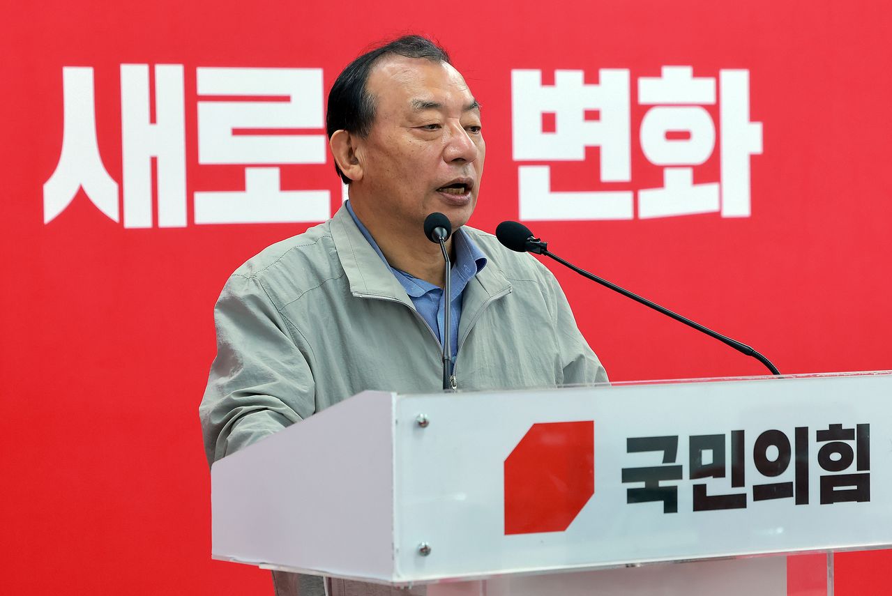 이정현 국민의힘 공천관리위원장이 19일 당사에서 공천 일정 등을 발표하고 있다. [연합뉴스]