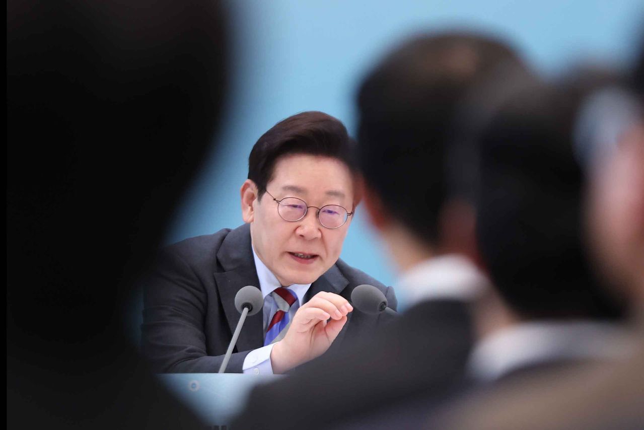 이재명 대통령이 20일 청와대 영빈관에서 열린 중소기업인과의 대화에서 발언하고 있다.연합뉴스