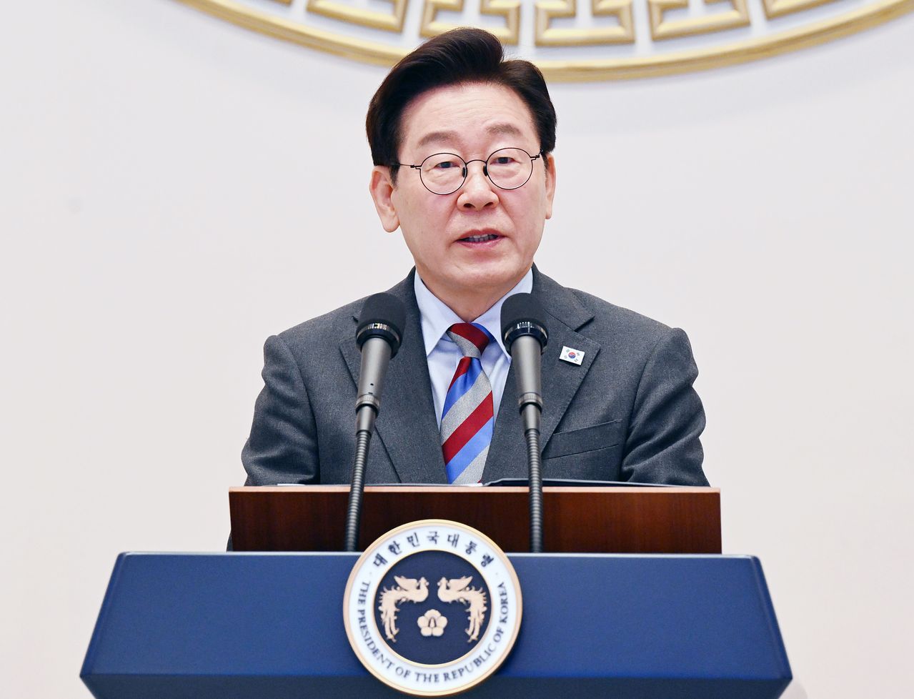  이재명 대통령이 지난 20일 청와대에서 열린 밀라노-코르티나 동계 패럴림픽 선수단 격려 오찬에서 격려사를 하고 있다. 청와대사진기자단