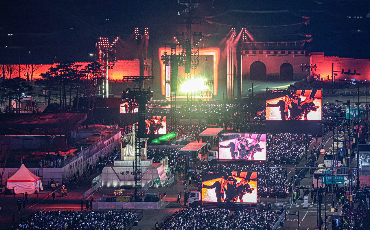 21일 서울 광화문 광장에서 그룹 방탄소년단(BTS)의 정규 5집 '아리랑'(ARIRANG) 발매를 기념해 무료 공연 'BTS 컴백 라이브: 아리랑'(BTS THE COMEBACK LIVE｜ARIRANG)이 열리고 있다. 사진공동취재단