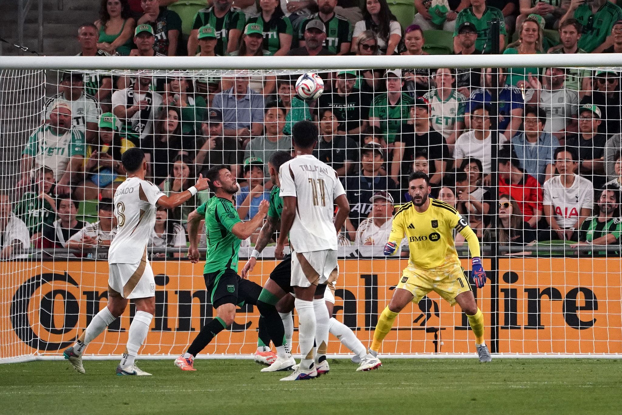 선방쇼를 펼친 LAFC 골키퍼 요리스(오른쪽). 로이터=연합뉴스