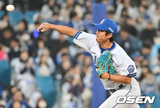 [OSEN=대구, 이석우 기자] 23일 대구삼성라이온즈파크에서 2026 신한 SOL KBO 리그 시범경기 삼성 라이온즈와 KIA 타이거즈의 경기가 열렸다. 홈팀 삼성은 양창섭이, 방문팀 KIA는 양현종이 선발 출전했다. 삼성 라이온즈 선발 투수 양창섭이 역투하고 있다. 2026.03.23 / foto0307@osen.co.kr