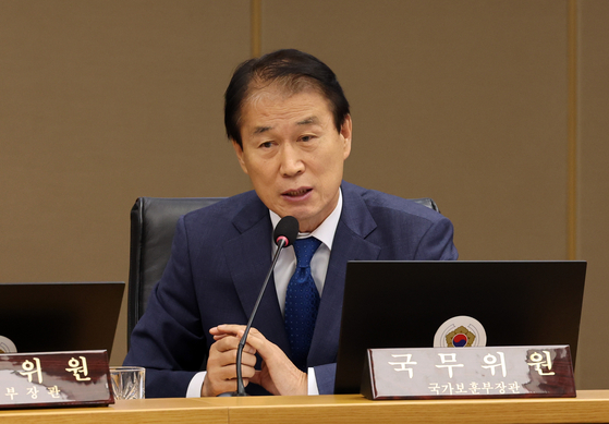 권오을 국가보훈부 장관. 중앙포토