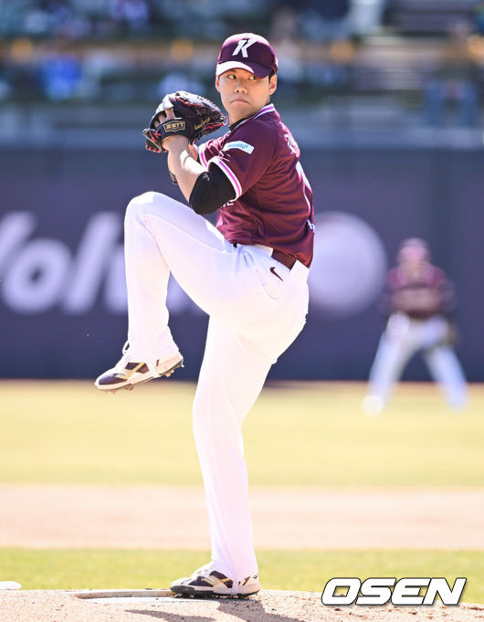키움 히어로즈 김윤하. /OSEN DB