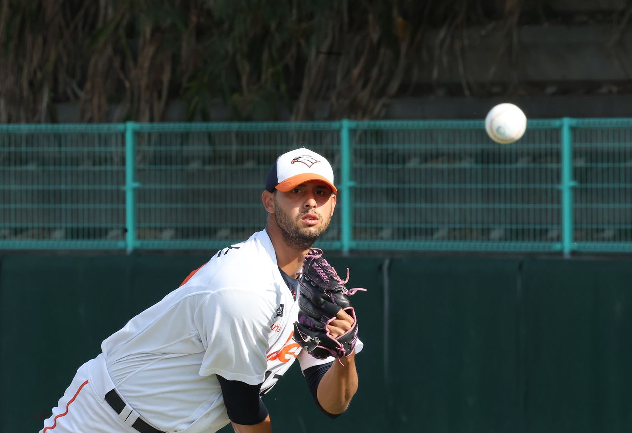 한화 투수 에르난데스. 연합뉴스