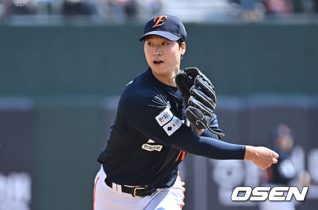 [OSEN=부산, 이석우 기자] 한화 이글스 엄상백 245 2026.03.21 / foto0307@osen.co.kr