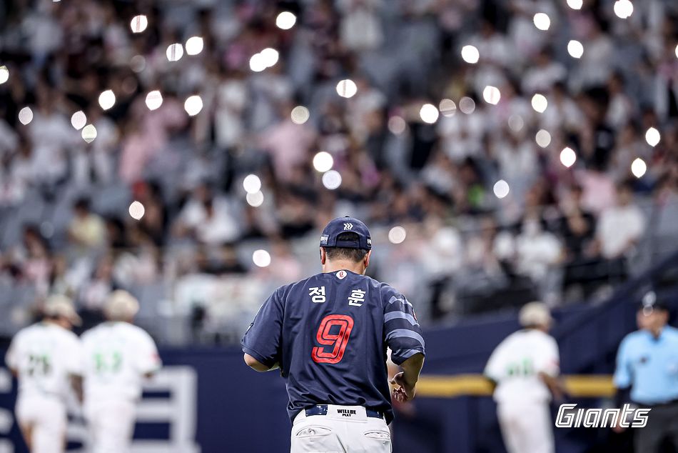 다음 달 17일 은퇴식을 가지는 롯데 정훈. 사진 롯데 자이언츠