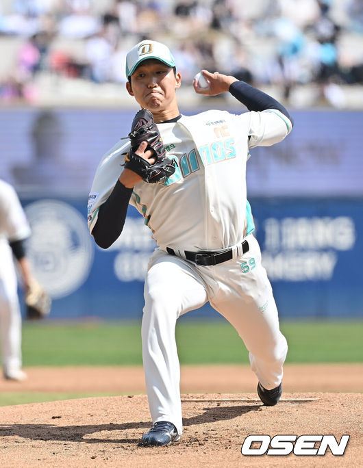 [OSEN=창원, 이석우 기자] 28일 창원NC파크에서 2026 신한 SOL KBO 리그 NC 다이노스와 두산 베어스의 경기가 열렸다. 홈팀 NC는 구창모가, 방문팀 두산은 플렉센이 선발 출전했다. NC 다이노스 선발투수 구창모가 역투하고 있다. 2026.03.28 / foto0307@osen.co.kr
