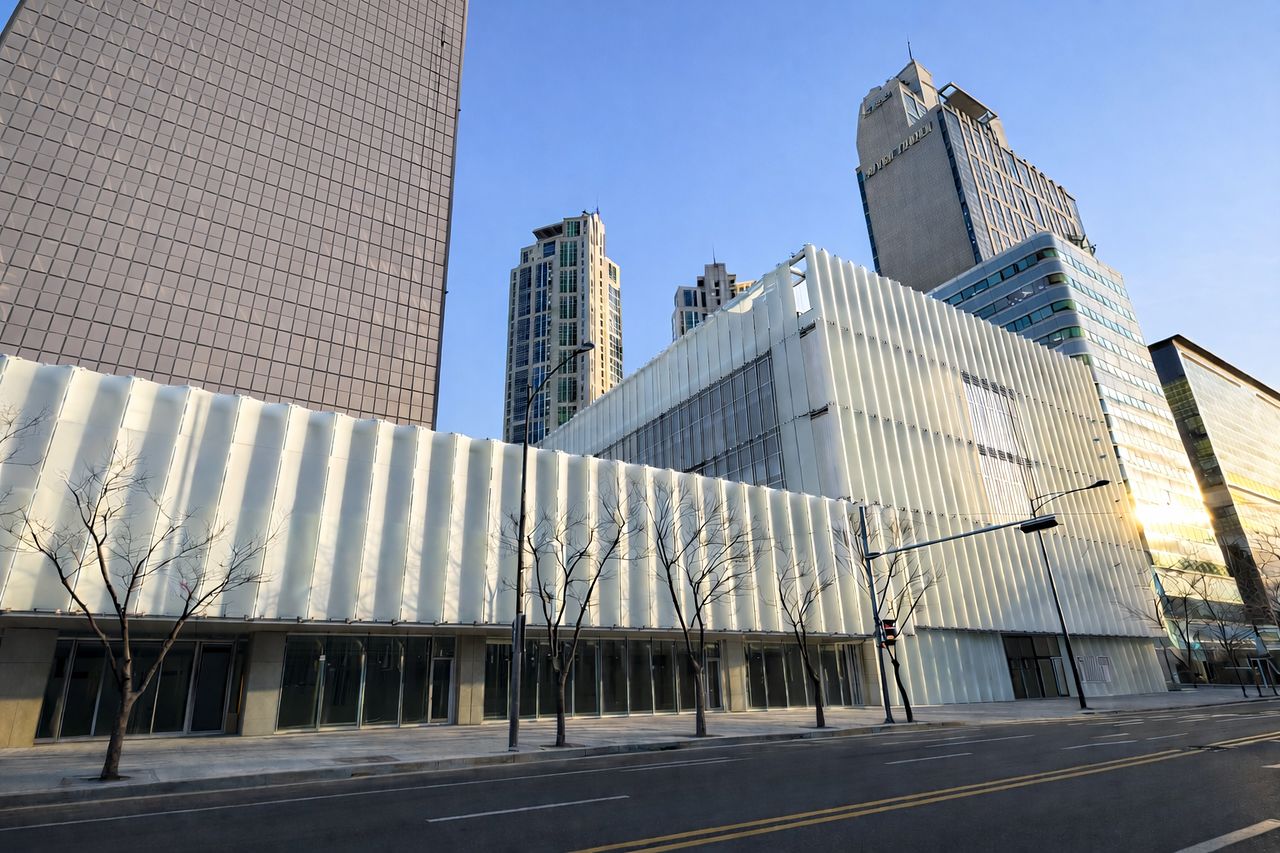 6월 4일 서울 여의도 63빌딩에 개관하는 퐁피두센터 한화 외관. 사진 한화문화재단 