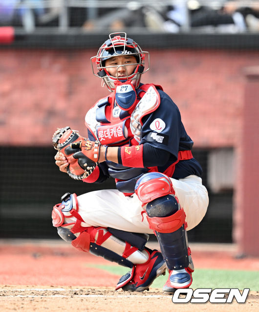 [OSEN=이대선 기자] 롯데 유강남 2026.03.24 /sunday@osen.co.kr