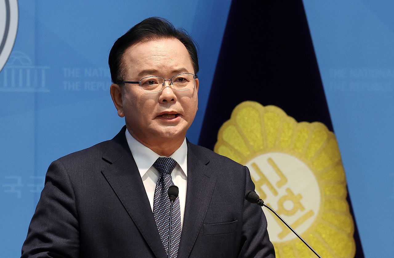 김부겸 전 국무총리가 30일 서울 여의도 국회 소통관에서 대구시장 출마선언을 하고 있다. 뉴스1